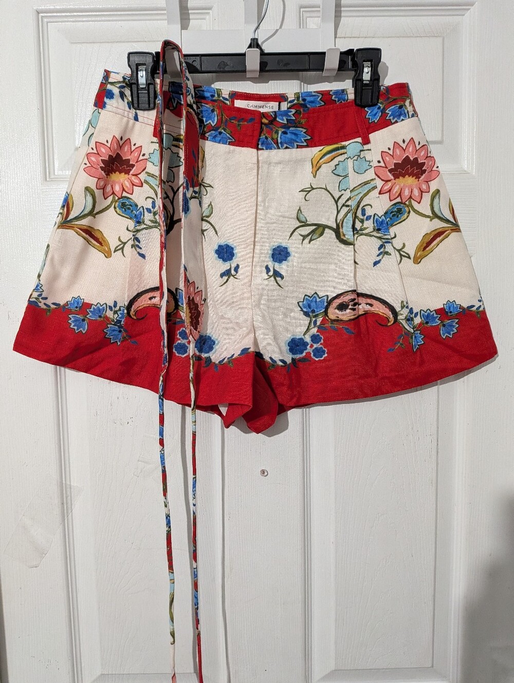 Commense Floral Print Belted Casual Shorts - Picture 7 of 12